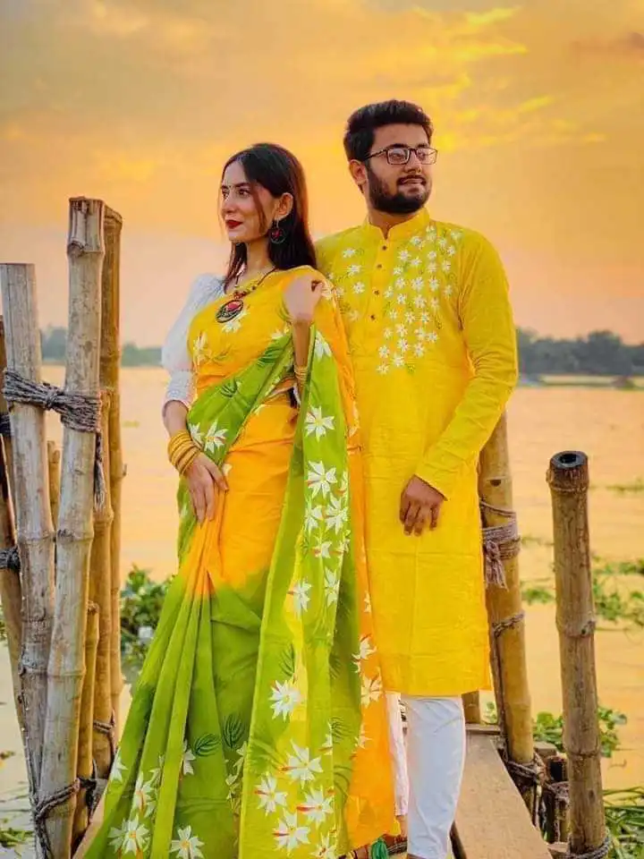 🔥কাপল সেট হাফ সিল্ক হ্যান্ড প্রিন্ট শাড়ী এন্ড পাঞ্জাবি🔥